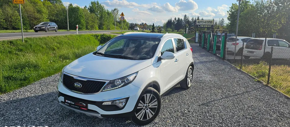 kia Kia Sportage cena 59900 przebieg: 157000, rok produkcji 2015 z Dębica